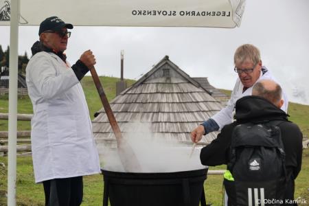 Praznovanje ob vstopu v 95. sezono bajtarstva (54)